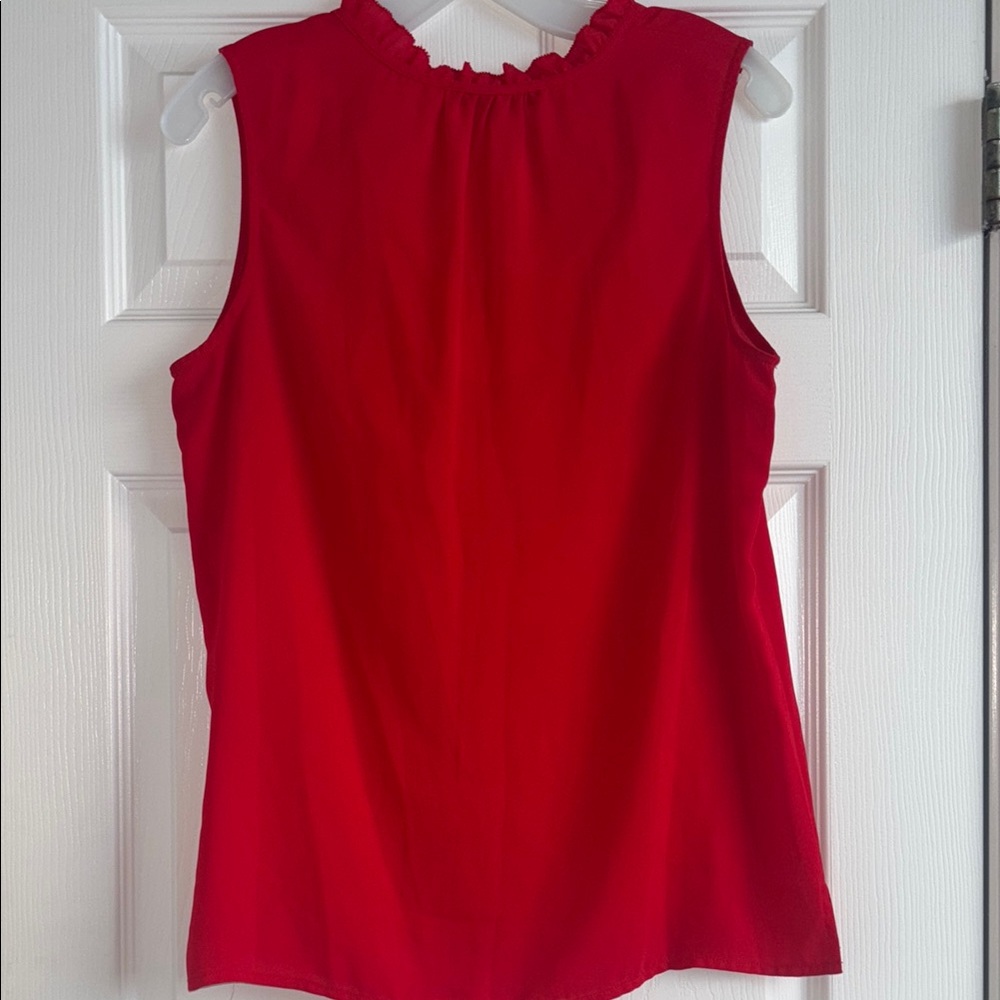 Red Sleeveless Top - Picture 2 of 2
